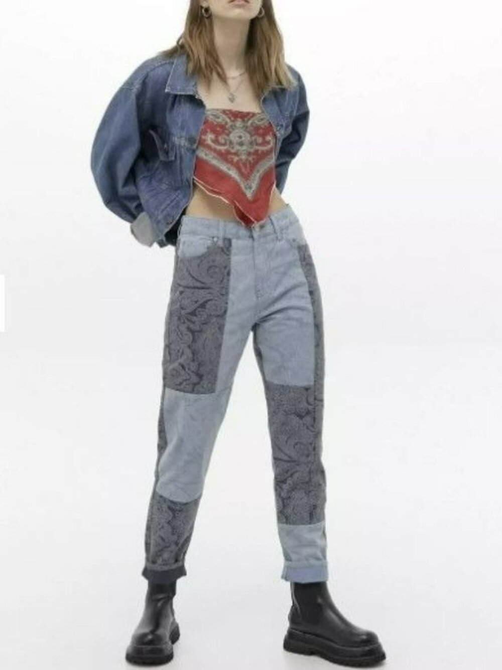 Urban Outfitters BDG Blue Paisley Patchwork Bandana Print Mom Jeans Retro Vtg - Picture 2 of 11